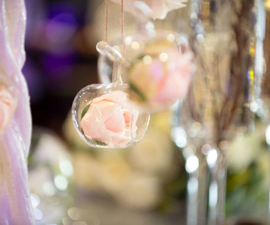 Hanging Centre Pieces.jpg